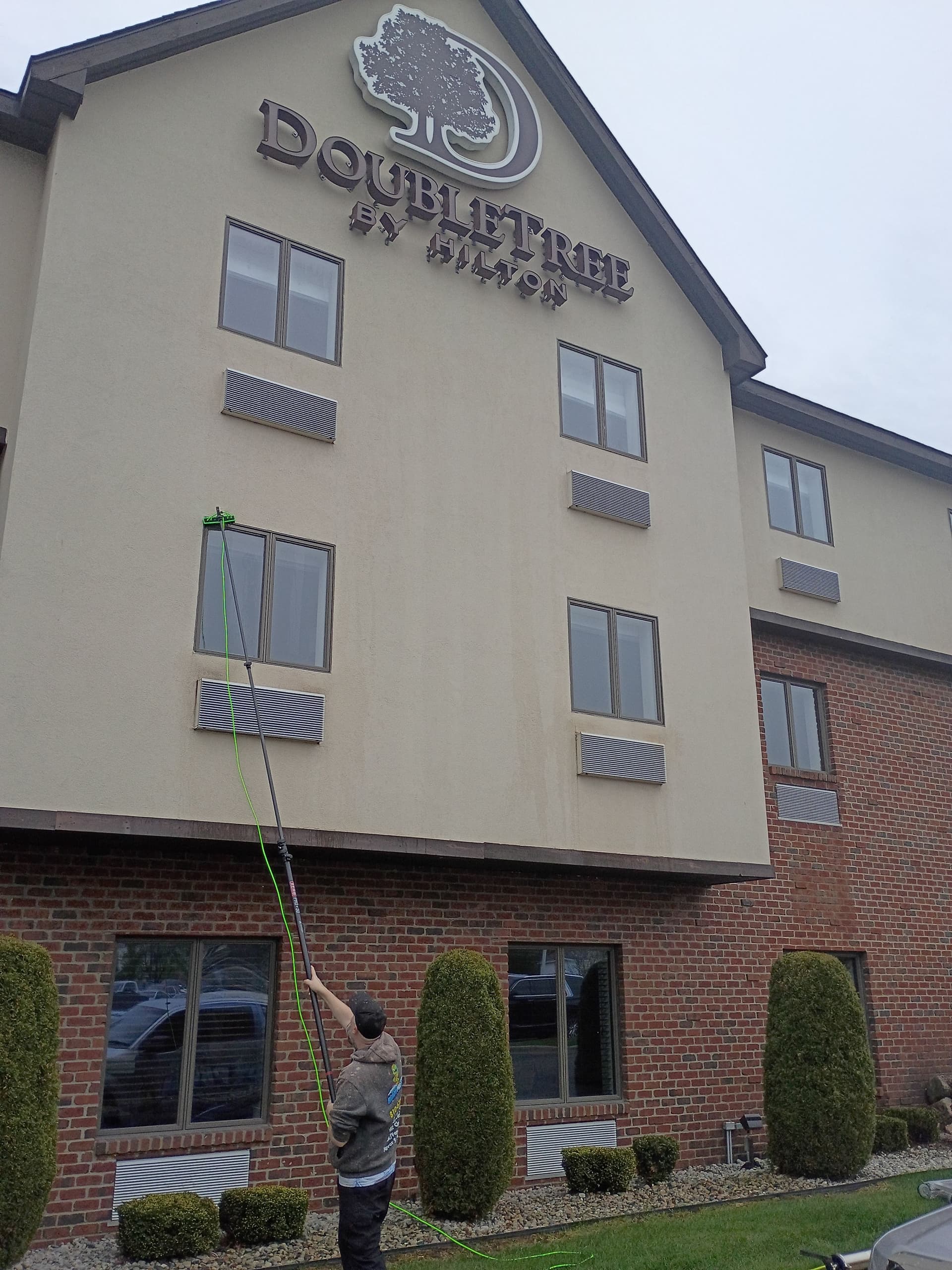 Professional Window Washing at the DoubleTree by Hilton in Port Huron image