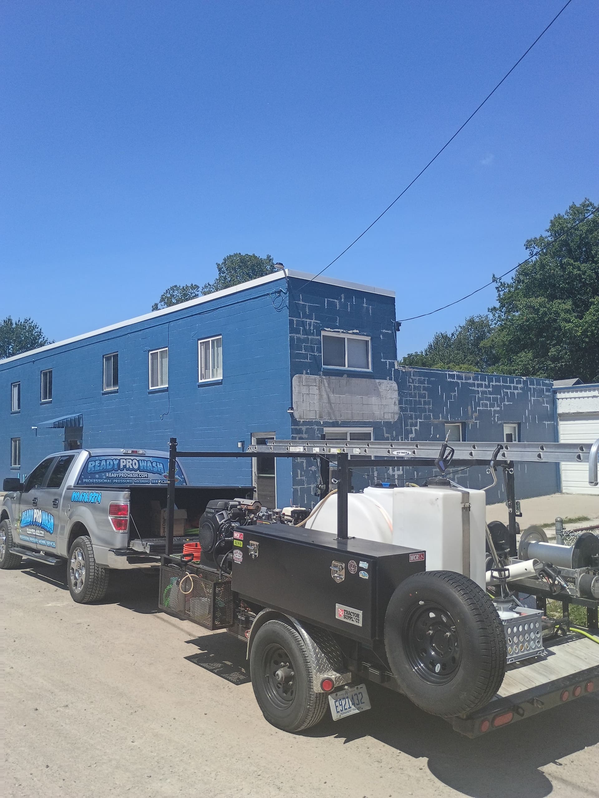 Pre-Paint Pressure Wash at Shoreline Self Storage image