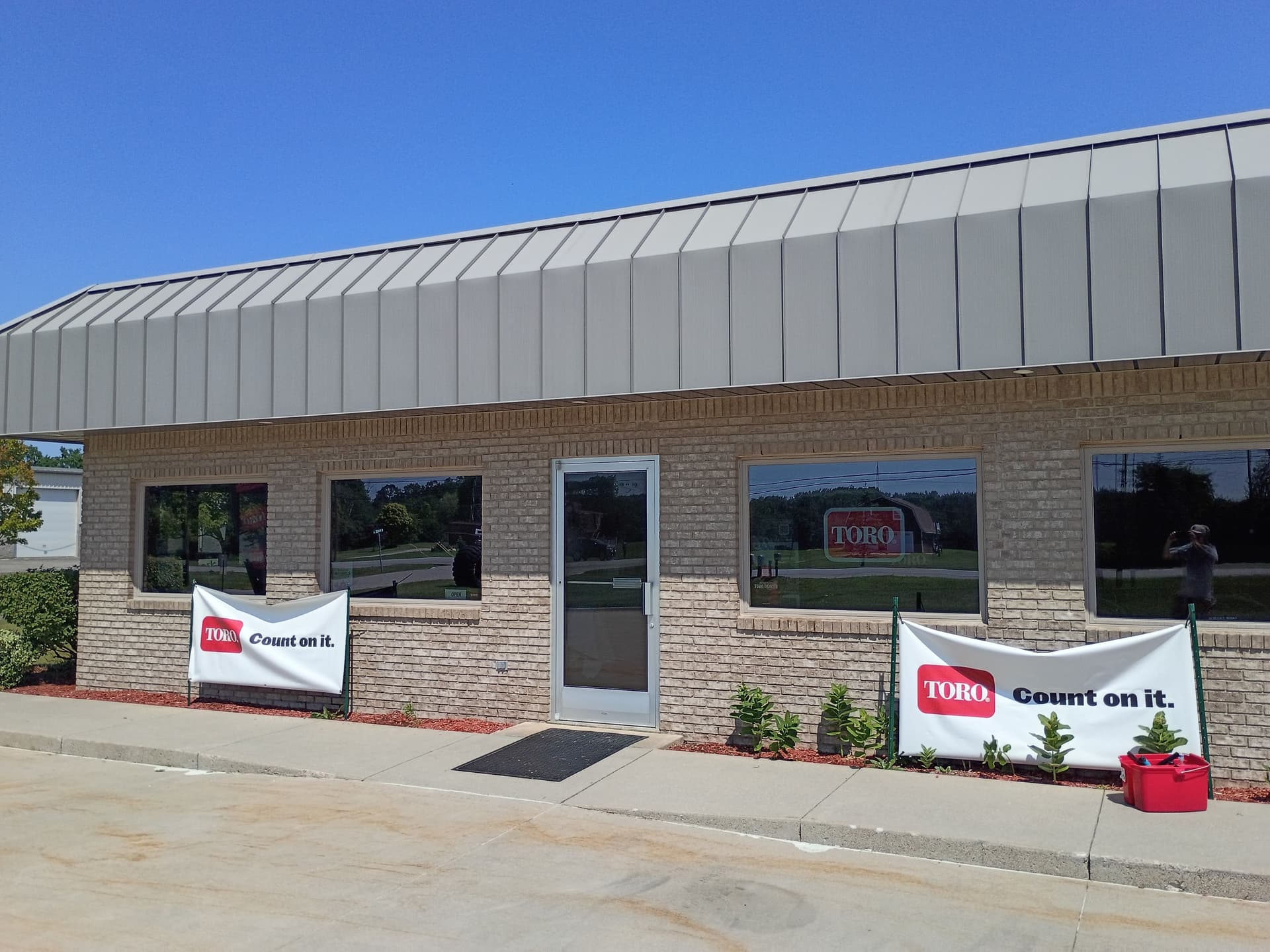 Gallery photos for Window Washing and Exterior Cleaning for Two Local St. Clair Businesses: Image #2