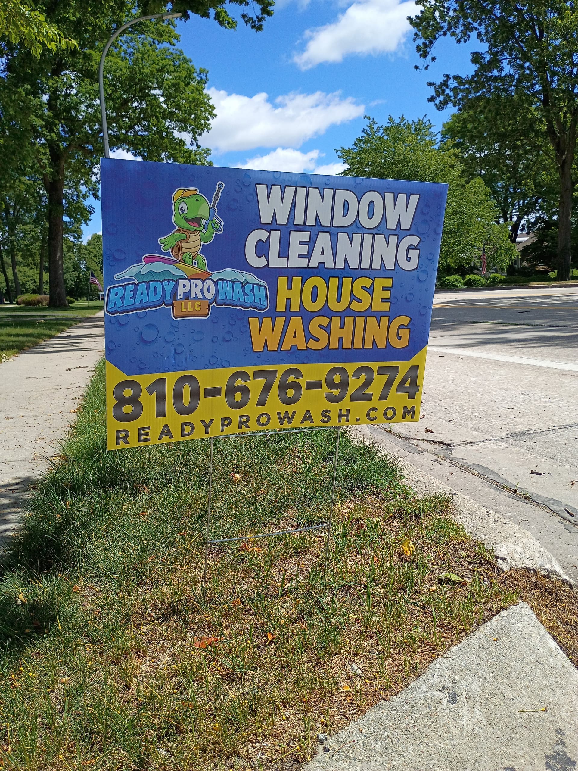 Gallery photos for Repeat Customer Window Cleaning and House Wash Done Right: Image #2