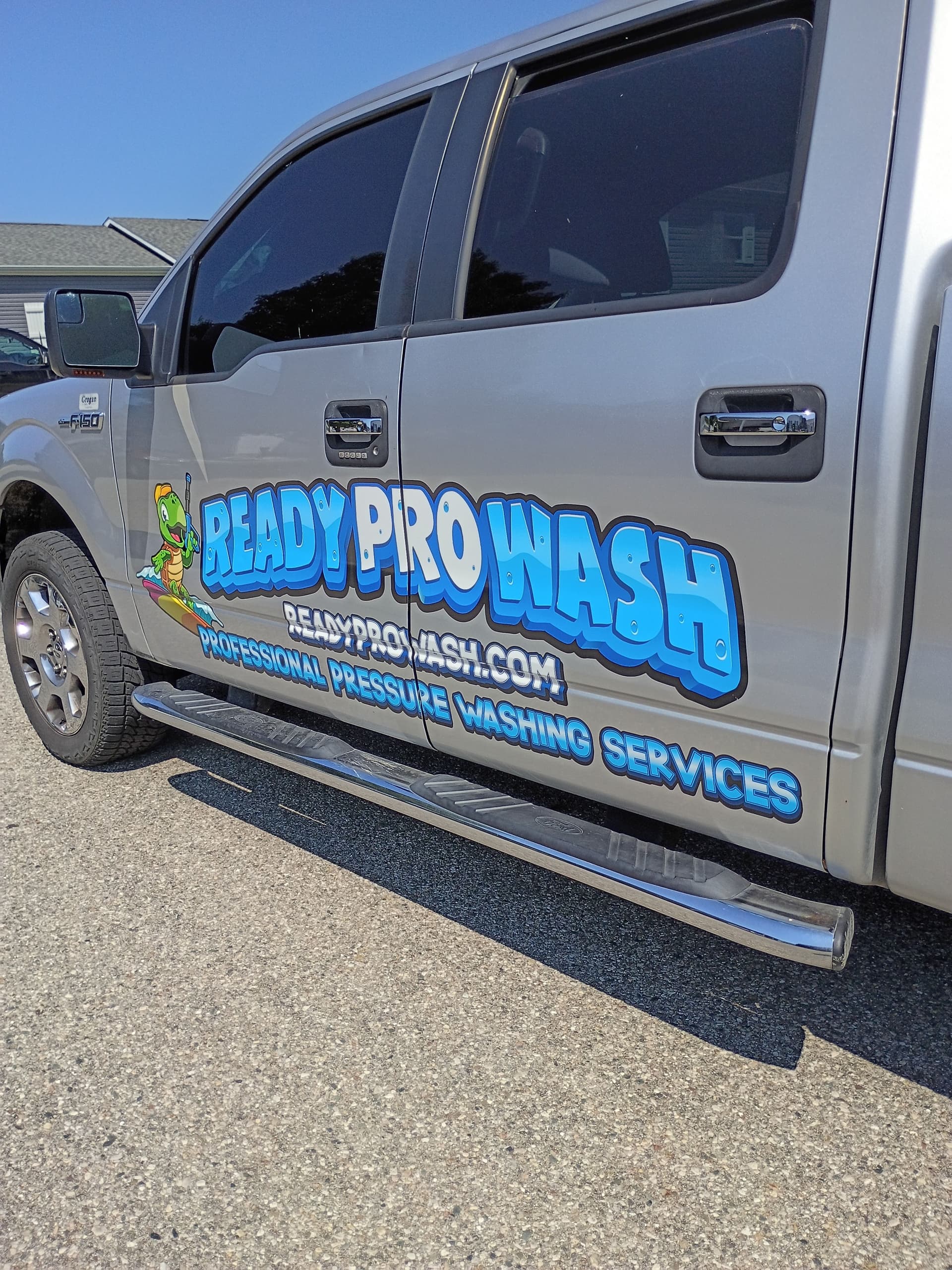 Gallery photos for House Wash and Driveway Cleaning Done Right in Twin Lakes Kimball: Image #2